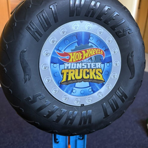Mattel Hot Wheels Super Wheel Track used