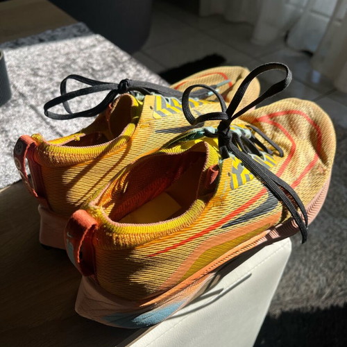 Nike Zoom Fly 4 (Trail) used orange athletic shoes size 43