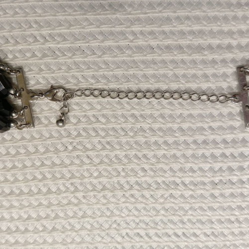 Women's necklace black, like new