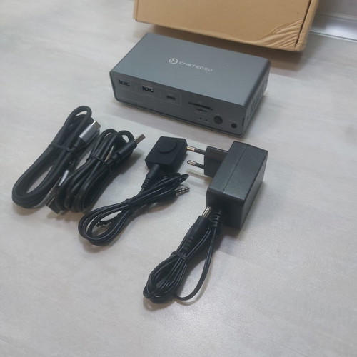 CMSTEDCD SW521 Professional KVM Switch Docking Station for 2 Computers and 2 Monitors