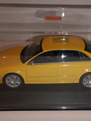Audi RS4 1/43 συλλεκτικό μοντέλο καινούργιο