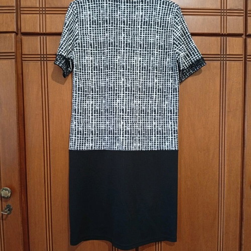Garantie women's dress with lace, like new, No1 S/M, black-white