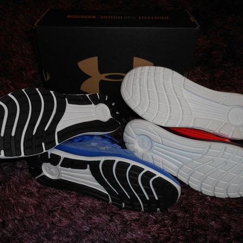 Under Armour Speedform Slingride running shoes new, size 42.5, blue and orange