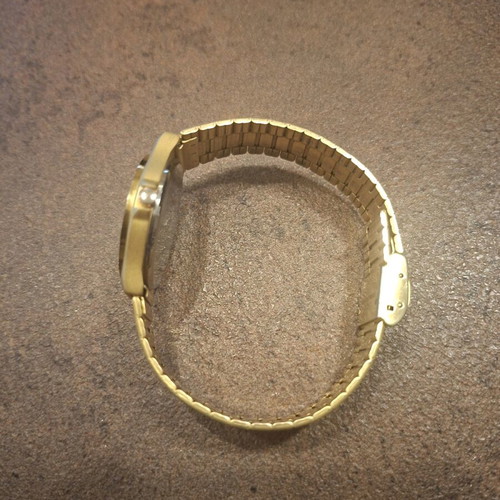 Younger & Bresson quartz watch used, gold-tone