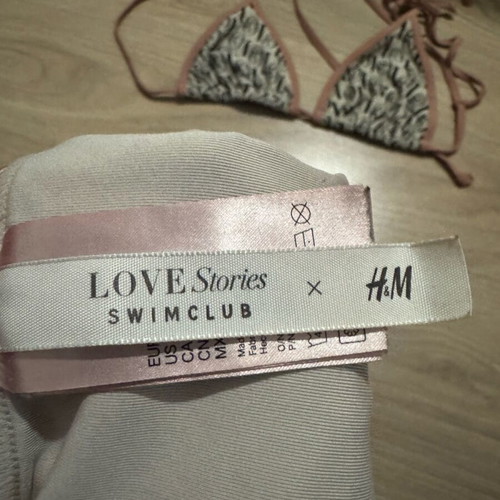 H&M bikini like new, top small and bottom medium