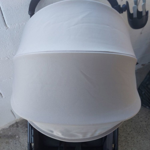 Graco Mayo stroller with rain cover, mosquito net and cup holder