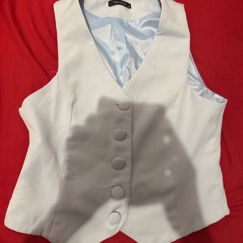 Trendyol women's vest size 38 light blue like new