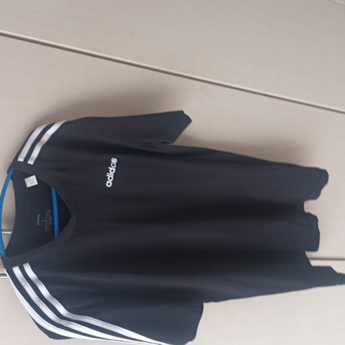 Adidas tshirt black size L used