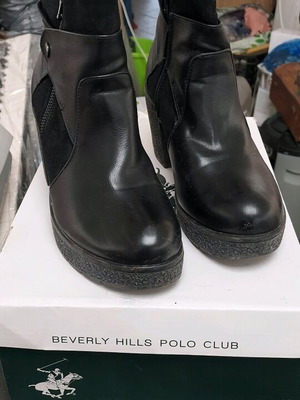 Women's black ankle boots size 38 like new