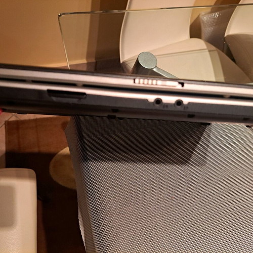 Fujitsu Siemens Amilo Pro 15.4" used laptop with charger and battery