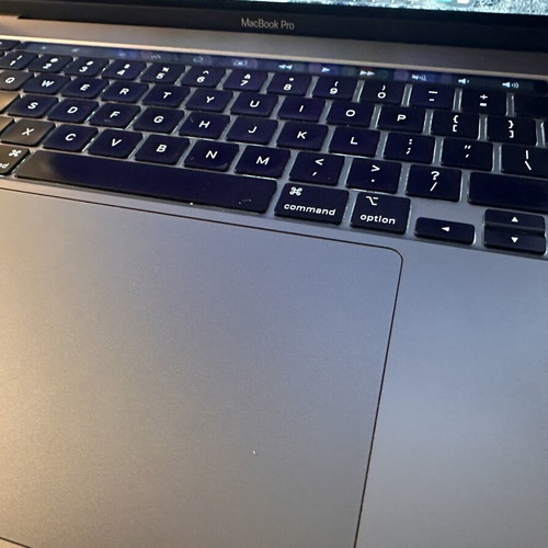Apple MacBook Pro 16" 2019 with Intel Core i7, 16GB RAM, 512GB SSD