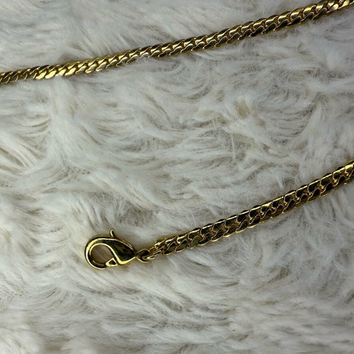 Quo Vadis jewelry set new with necklace and bracelet