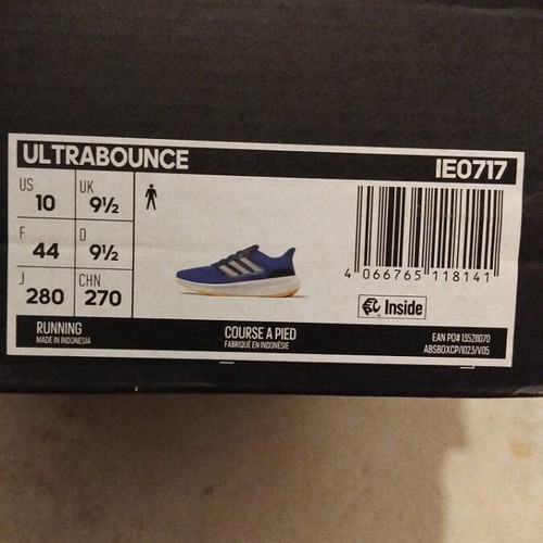 Adidas Ultrasound athletic shoes size 44 like new, blue