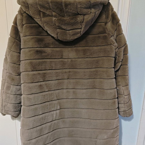 BSB large jacket like new, beige