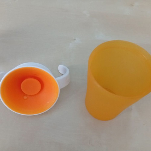 Munchkin Miracle 360 Training Cups used, set of 2 for babies 6m+
