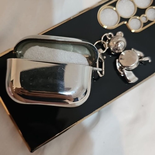 AirPods 2 case used