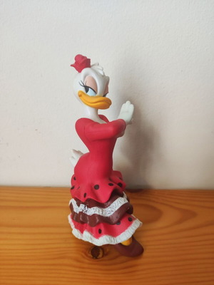 Disney 3D Figurine Daisy Duck Spagnola Flamenco Dancer like new