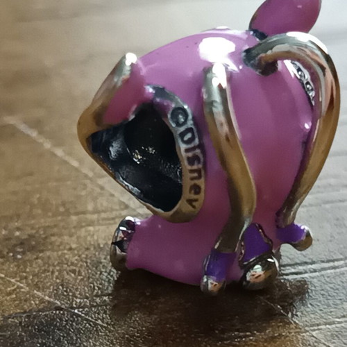 Pandora Stitch Charm like new, pink