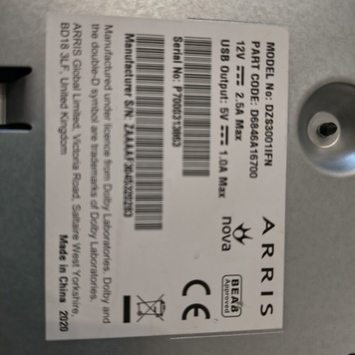 Nova Arris DZS3001FN satellite decoder used with power supply and remote