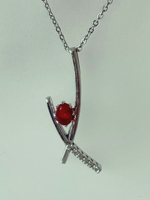 Silver 925 necklace with garnet stone new Apefthon