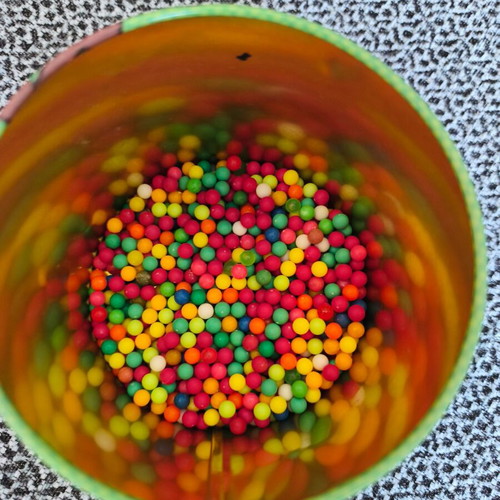 Plastic airsoft balls like new, pack of 800 colorful