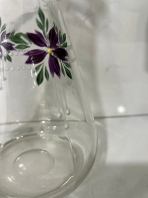 Vintage hand-painted vase like new from the 1960s
