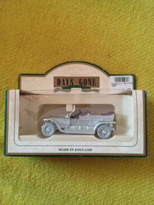 Lledo 32000 Days Gone 1907 Rolls Royce Silver Ghost like new
