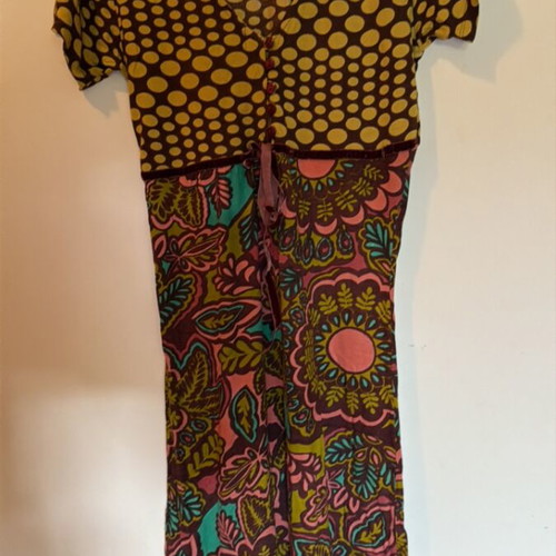 Mako dress size small like new, multicolor