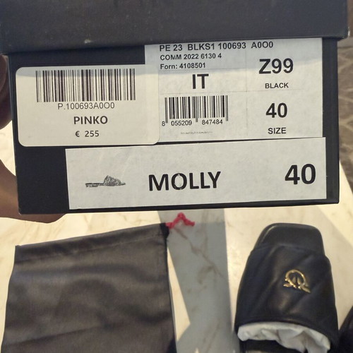 Pinko sandals with dust bag and box, black, size 40