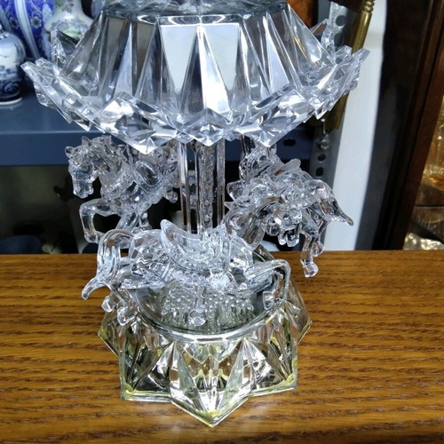 Musical Table Carousel like new with battery and on/off switch