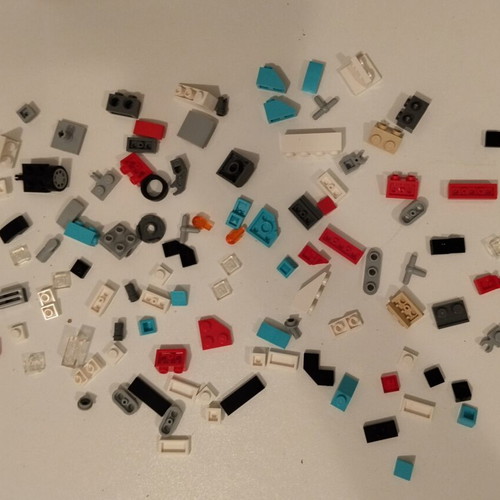 Lego Creator parts used from set 31146 with box