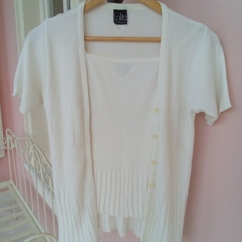 Women's top with cardigan size small like new