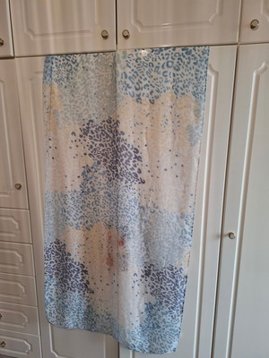 White-Blue Scarf large, new, airy fabric