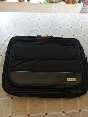 Sentio budget computer bag 15" laptop case