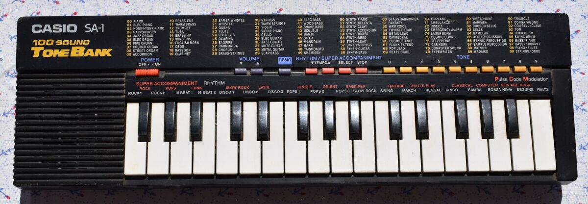 Casio SA-1 keyboard used, vintage cult… - € 99,00 - Vendora.cy