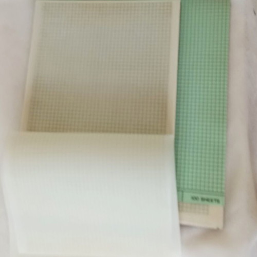 Tracing graph paper set A4, like new, 2 pads with 100 sheets each