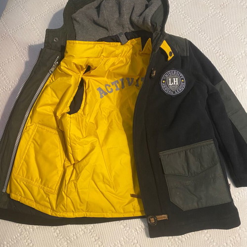 Children's jackets like new, various sizes 5-6 years