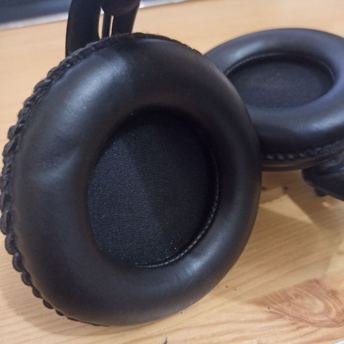 AKG K240 MKII Over Ear Headphones like new wired