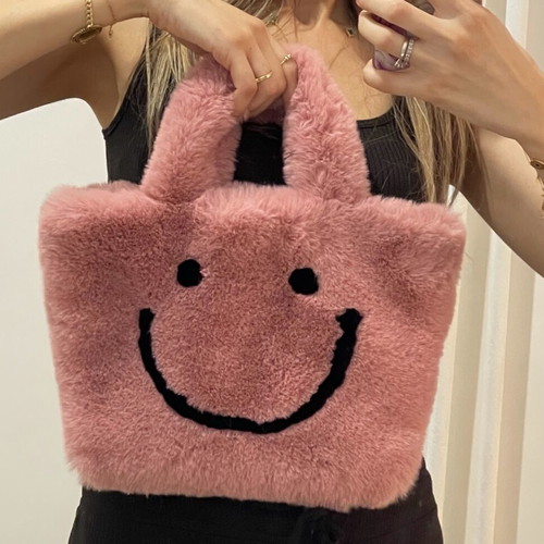 Pink fur hand bag like new