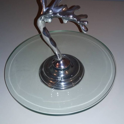 Madlene serving platter new in box with silver decoration