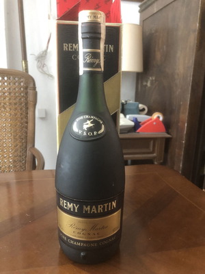 Κονιάκ Remy Martin VSOP πολύ παλαιό σφραγισμένο καινούργιο