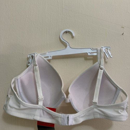 Pierre Cardin White Bra 80B New with Tag, Lightly Padded