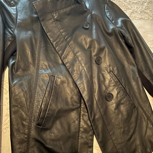 BCBG Maxazria leather jacket, genuine leather, size XXS