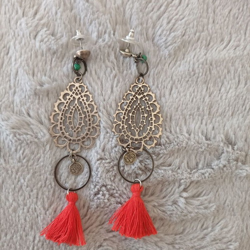 Stainless steel hanging earrings like new, silver and red