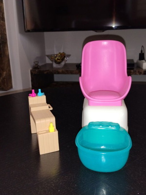 Barbie dental set, Barbie doll, and beauty set