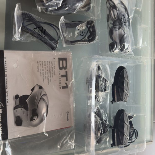 Midland MT1 Intercom used, one battery needs replacement