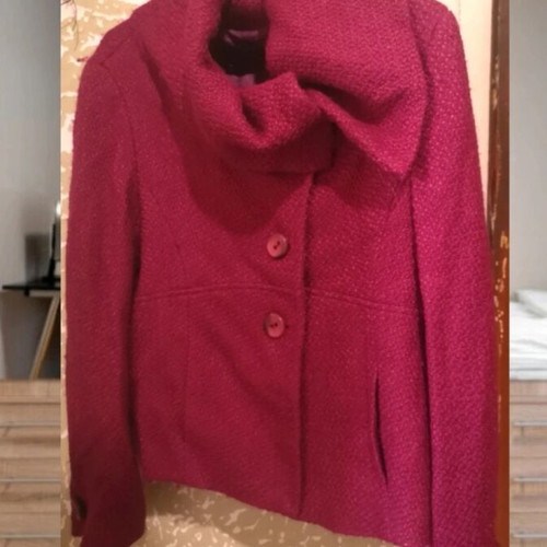 Ysatis elegant deep burgundy jacket like new, size No 2