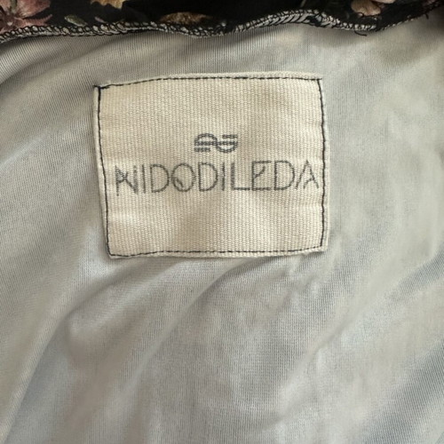 Nidodileda kimono one size like new, velvet