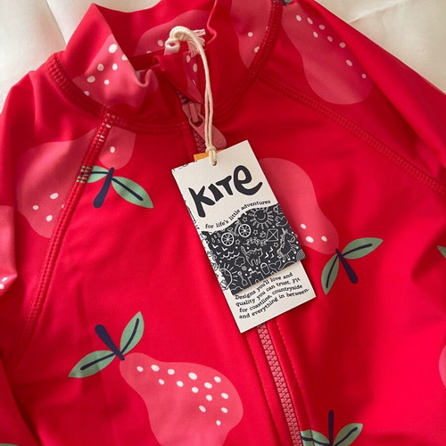 Kite Girls' Long Sleeve Swimsuit 116cm 6Y New, UV Protection