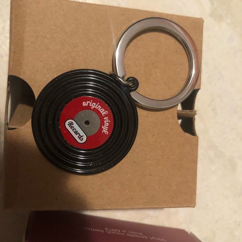 Metal vinyl record keychain new